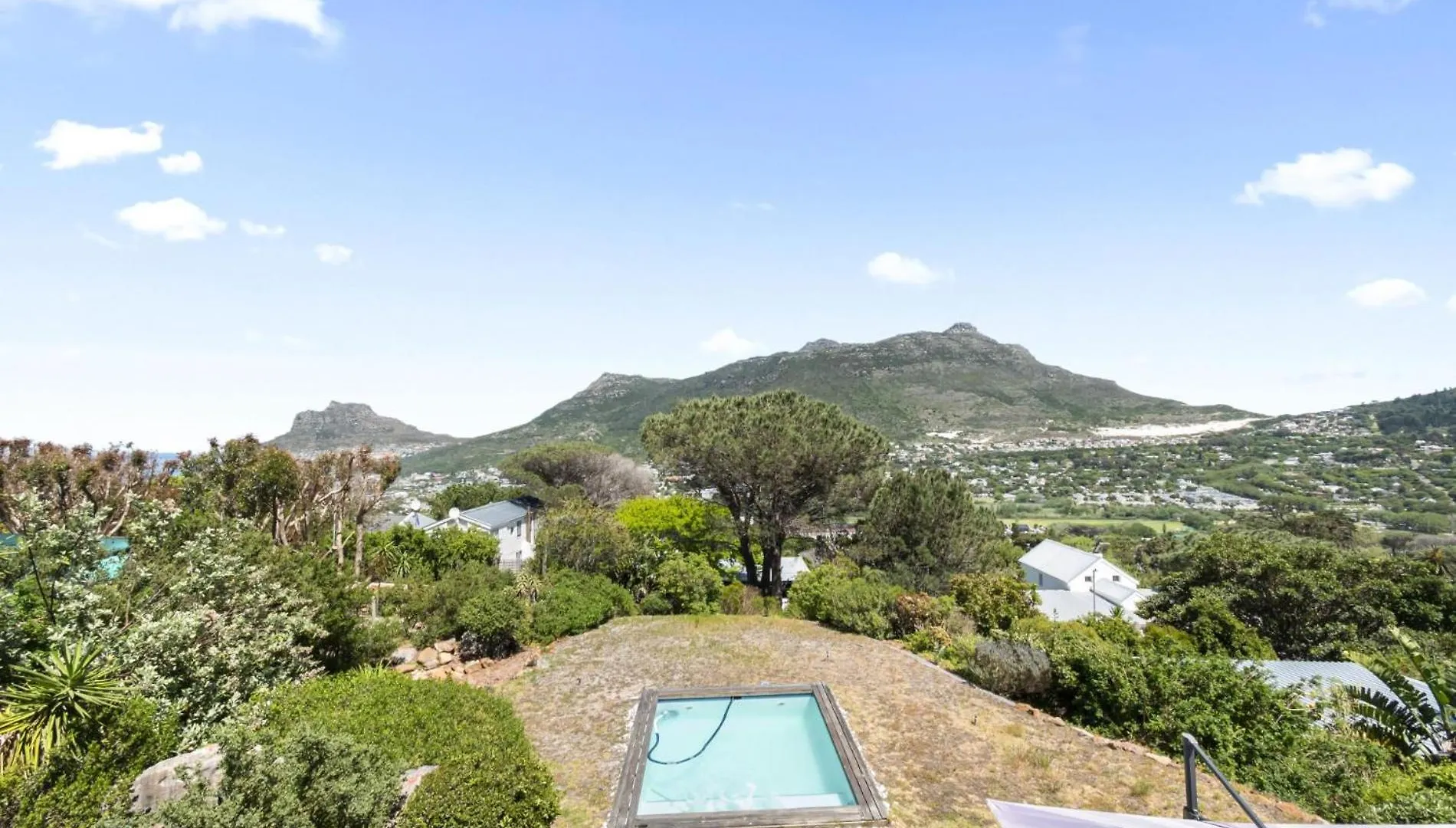 Hout Bay Coastal Villa With Mountain Views Cape Town 0*,  Güney Afrika