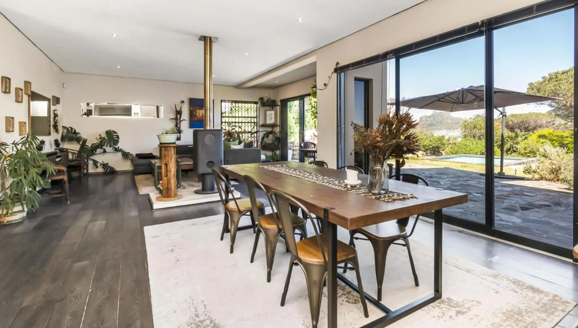 Hout Bay Coastal Villa With Mountain Views Cape Town Güney Afrika